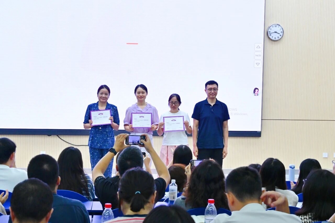 137c0e8f-8c10-4224-a9cc-d8ece6915e28