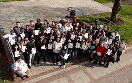 校友故事——申芳芳和她的礼仪美学之路