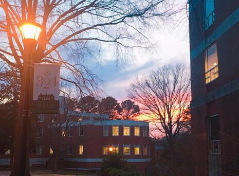 在美国母校就读是怎样一种体验？