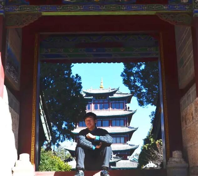 物理狂人被北美最牛数学系录取 七中国际部学霸谈“一枚准程序员的自我修养”