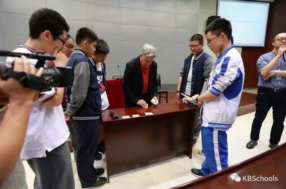 回顾|5月7日加州伯克利大学终身荣誉教授成都七中国际部讲座成功举办！