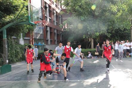 篮球联赛给你不一样的七中国高