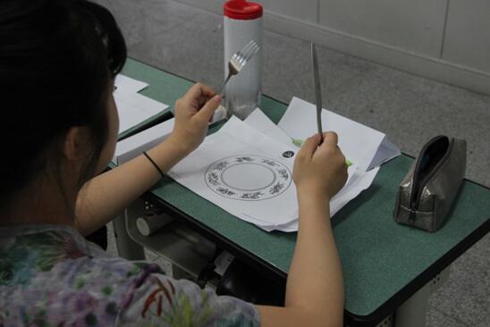 我们的学生为何如此优秀？看看他们暑假在干什么就知道了