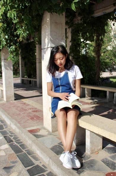 达特茅斯学院、西北大学 9所名校纷纷抛来橄榄枝 这女学霸有什么特别？