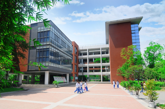 【6月30日】成都七中国际部初升高补录登记通知